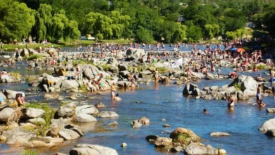 Turistas disfrutando de la naturaleza en Córdoba