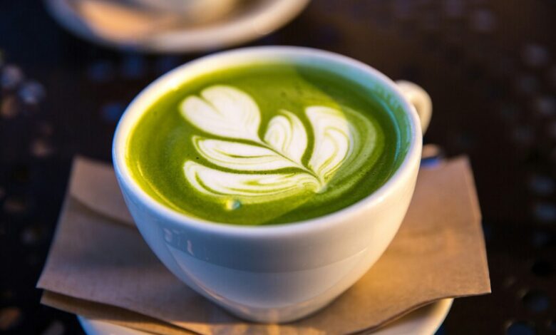 Imagen de un tazón con té matcha