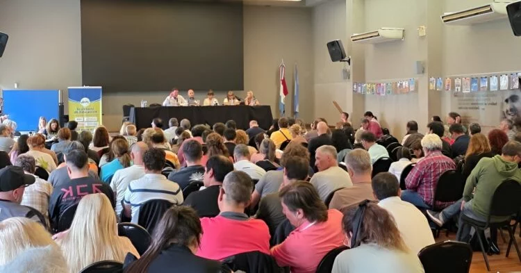 Docentes en una movilización en Córdoba