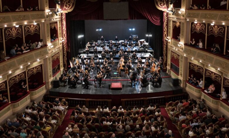 Concierto de la Orquesta Sinfónica de Córdoba en el Teatro del Libertador