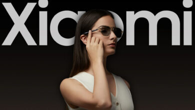Imagen de las gafas inteligentes de Xiaomi con pantalla y controles
