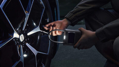 Inflador portátil Xiaomi en acción