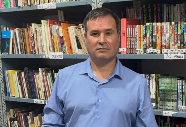 David Cantarino sonríe en una foto