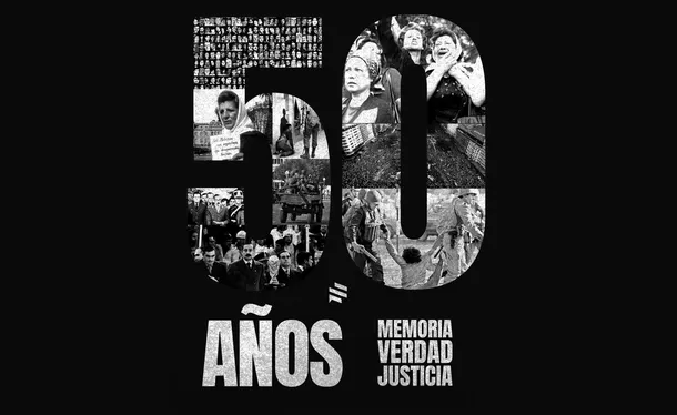 Marcha en Plaza de Mayo conmemorando el Día de la Memoria