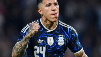 Enzo Fernández en acción durante un partido de la Selección Argentina