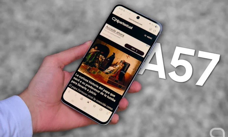 Imagen del Galaxy A57 con la función de transcripción de voz activada
