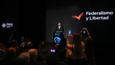 Javier Milei hablando en el Foro Económico del NOA