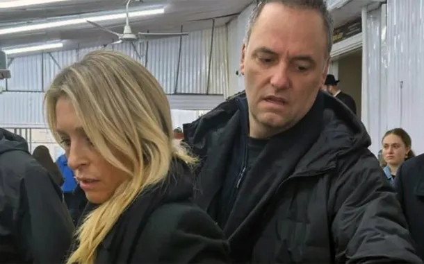 Imagen de la casa de lujo de Manuel Adorni en el Country Indio Cuá Golf Club