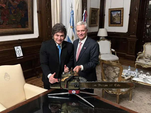 Javier Milei y José Antonio Kast en la ceremonia de asunción en Chile