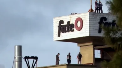 Trabajadores de FATE en protesta