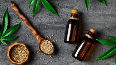 Imágenes de productos homeopáticos en una farmacia