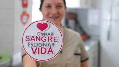 Voluntarios donando sangre en una jornada de donación