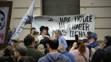 Docentes y policías en conflicto en Córdoba