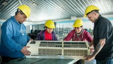 Imagen de personas inscribiéndose en CBA Me Capacita 2026