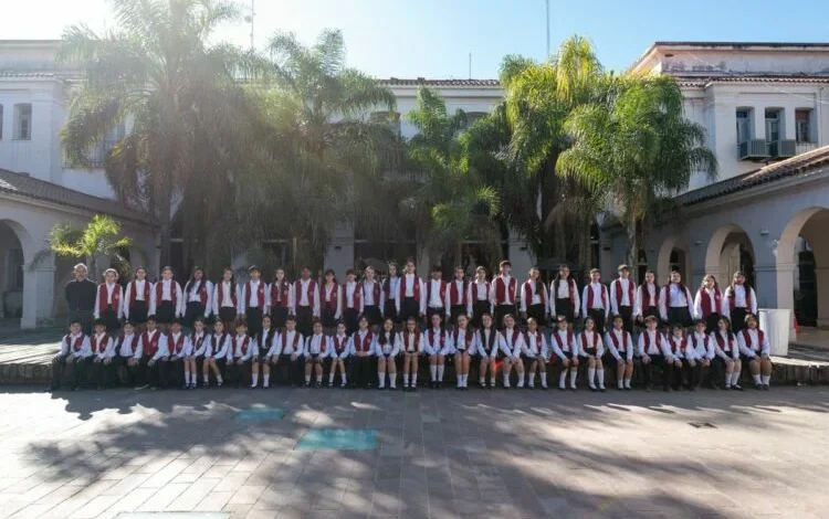 Imagen del Coro de Niños Cantores durante una de sus presentaciones
