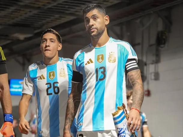 Cuti Romero en acción durante un partido de la Premier League