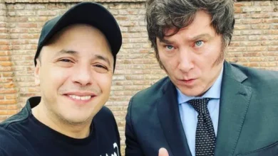 Imagen de El Dipy en una conferencia de prensa