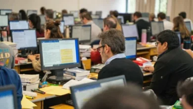 Imagen de un juez sentado en un tribunal