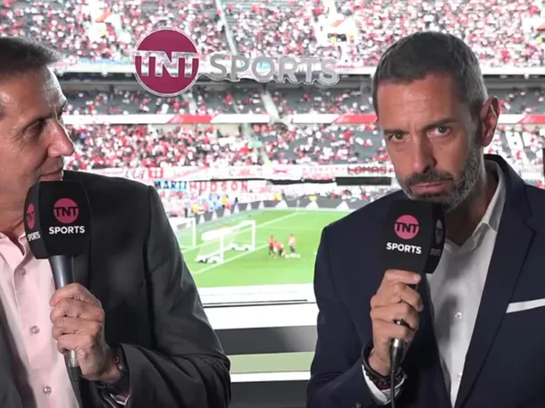 Pablo Giralt y Juan Pablo Varsky en una transmisión de fútbol