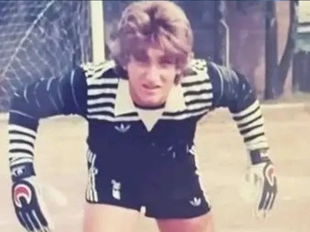 Imagen de un arquero de la selección argentina en acción