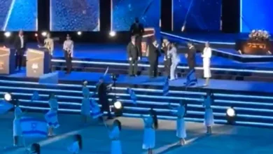 Javier Milei cantando en la ceremonia por el Día de la Independencia de Israel