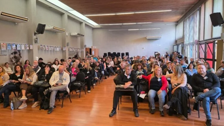 Imagen de la asamblea de la Unión de Educadores de la Provincia de Córdoba