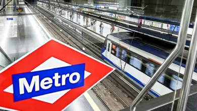 Imagen de un torno de pago con tarjeta en el Metro de Madrid