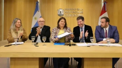 Abogados y autoridades penitenciarias firman convenio para mejorar acceso a cárceles