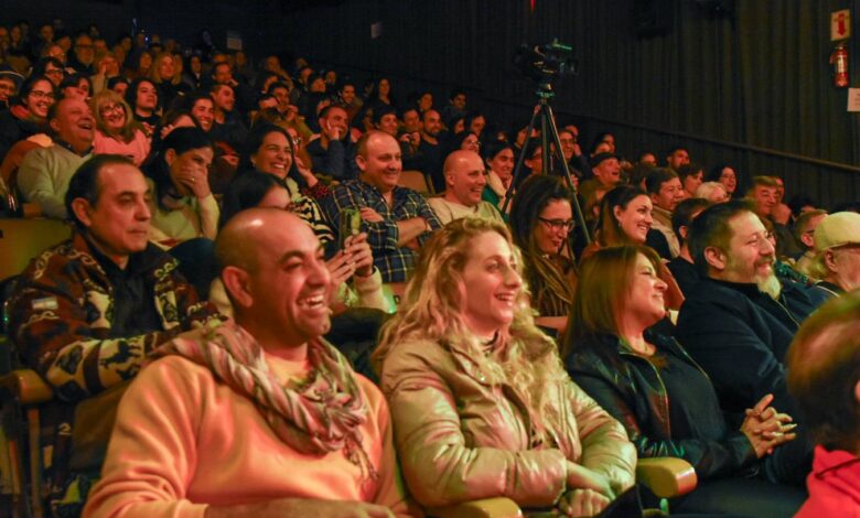 Comediantes en escena durante el festival 'Hablando de Humor'