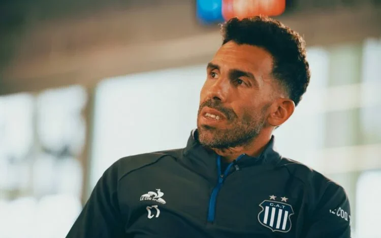 Imágenes de jugadores de Talleres en acción