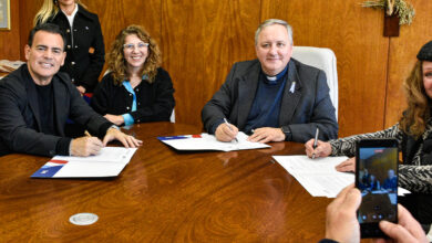 Firma del acuerdo de colaboración entre la Agencia Córdoba Cultura, la Fundación Desafiarte y la UCC