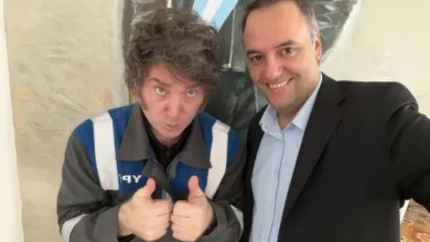 Imagen de Manuel Adorni y Javier Milei