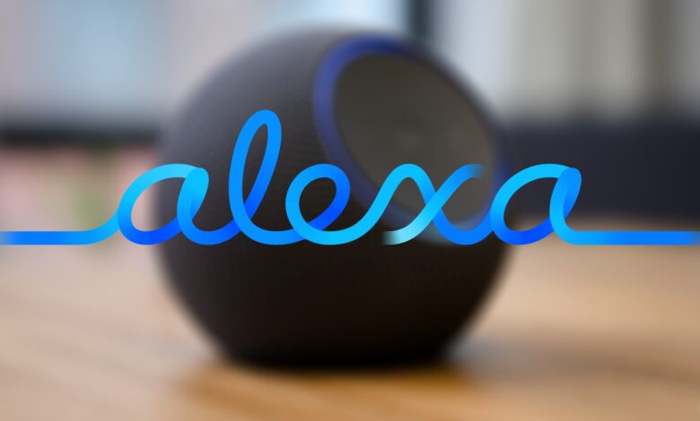 Imagen de un dispositivo Echo Show reproduciendo un podcast generado por Alexa