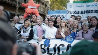 Axel Kicillof en la Marcha Federal Universitaria