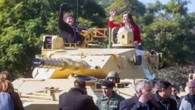 Desfile militar en la Avenida Del Libertador