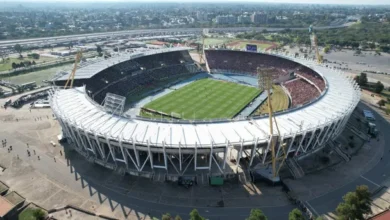 Estadio Mario Alberto Kempes lleno de fanáticos antes del partido entre River y Belgrano