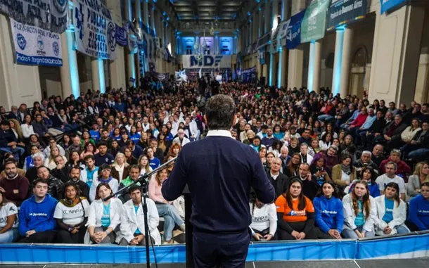 Axel Kicillof durante el lanzamiento del MDF 'Salud' en La Plata