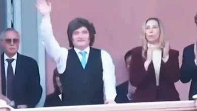 Javier Milei en el balcón de la Casa Rosada el 25 de Mayo