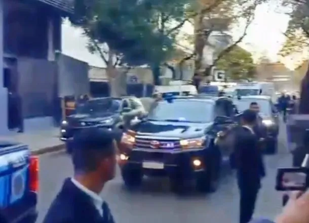Imagen del operativo de seguridad en Palermo durante la visita de Javier Milei a Neura