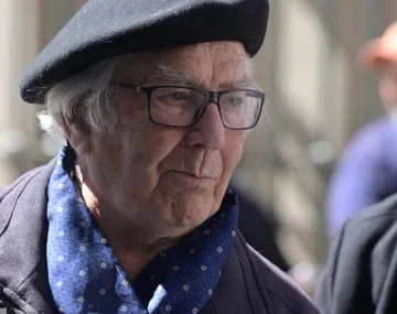 Adolfo Pérez Esquivel en la Plaza de Mayo