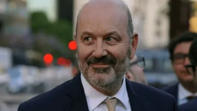 Federico Sturzenegger y Luis Novaresio en una imagen representativa del intercambio polémico
