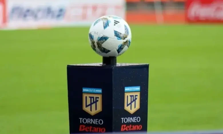 Gimnasia celebra su victoria sobre Argentinos Juniors