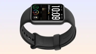 Imagen de la Xiaomi Smart Band 10 Pro con su pantalla AMOLED y carcasa de aluminio