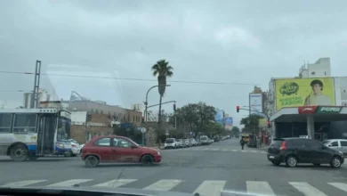 Frente frío en Córdoba: niebla y lluvia en la ciudad