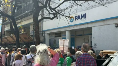 Profesionales de la salud del PAMI en protesta