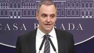 Manuel Adorni en una sesión del Congreso