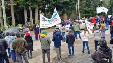 Trabajadores de la CNEA protestan contra los despidos