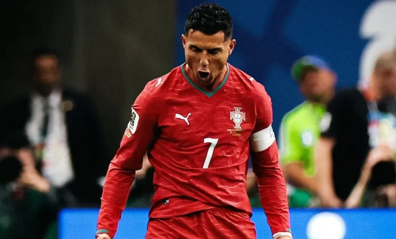 Cristiano Ronaldo celebrando uno de sus goles en el partido entre Portugal y Uzbekistán