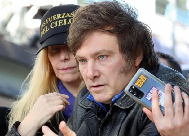 Karina Milei y Javier Milei en una imagen familiar