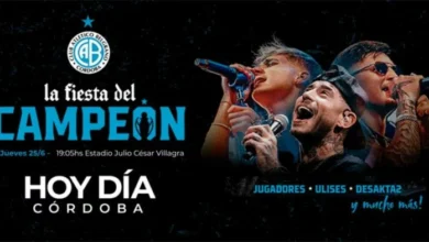 Imagen de la Fiesta del Campeón de Belgrano con jugadores y hinchas celebrando